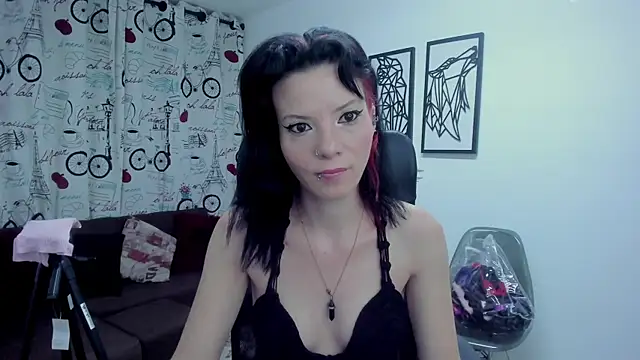 Snapshot of DanaaRey chatting on 03.03.25 DanaaRey online show from 03.03.25
