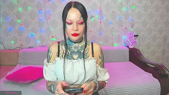 Snapshot of Megan_Black_Moon chatting on 03.16.25 Megan Black Moon online show from 03.16.25