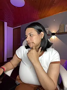 Snapshot of Isabella_boobd chatting on 01.26.25 Isabella boobd online show from 01.26.25