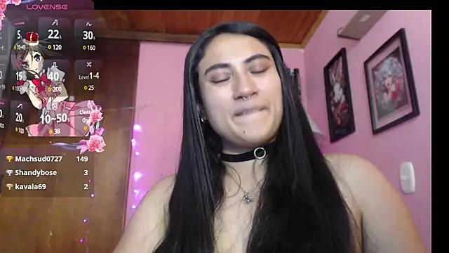 Snapshot of bunnyemilyrose36 chatting on 12.12.24 bunnyemilyrose36 online show from 12.12.24