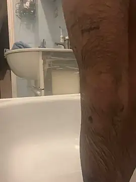 Snapshot of xxxilporcoxxx chatting on 01.20.25 xxxilporcoxxx online show from 01.20.25