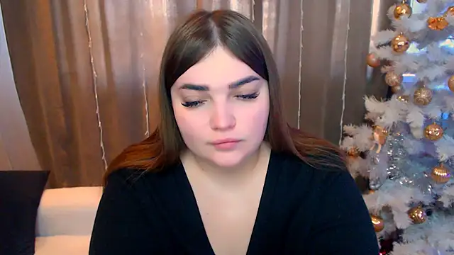 Snapshot of Emaaa_ua chatting on 01.12.25 Emaaa ua online show from 01.12.25