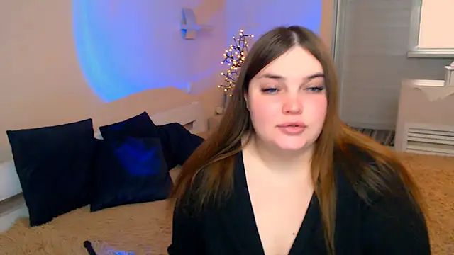 Snapshot of Emaaa_ua chatting on 01.17.25 Emaaa ua online show from 01.17.25