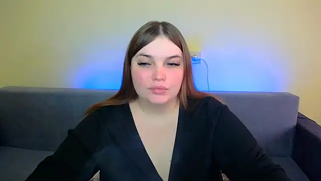 Snapshot of Emaaa_ua chatting on 02.02.25 Emaaa ua online show from 02.02.25