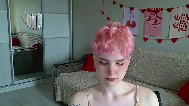 Snapshot of School_Love chatting on 09.11.25 School Love online show from 09.11.25