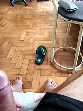 Snapshot of lobomisterioso13 chatting on 01.20.25 lobomisterioso13 online show from 01.20.25