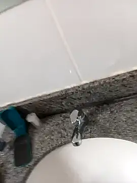 Snapshot of lobomisterioso13 chatting on 03.21.25 lobomisterioso13 online show from 03.21.25