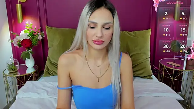 MissLoou online show from 03.21.25