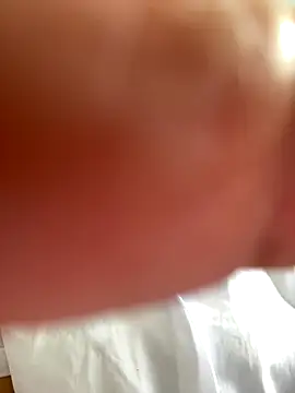 Snapshot of AHL756 chatting on 11.01.25 AHL756 online show from 11.01.25