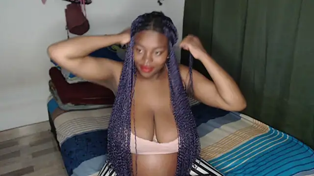 Snapshot of lyssyhorny chatting on 03.15.25 lyssyhorny online show from 03.15.25