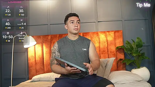 Ryan Hunt online show from 02.10.25