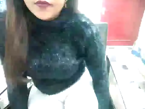 Snapshot of aarushi_sharmaa chatting on 02.03.25 aarushi sharmaa online show from 02.03.25