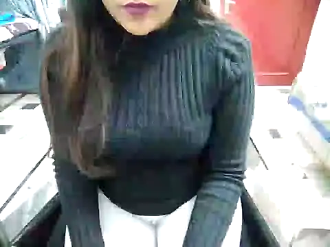 Snapshot of aarushi_sharmaa chatting on 02.06.25 aarushi sharmaa online show from 02.06.25