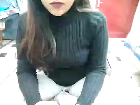 Snapshot of aarushi_sharmaa chatting on 02.07.25 aarushi sharmaa online show from 02.07.25