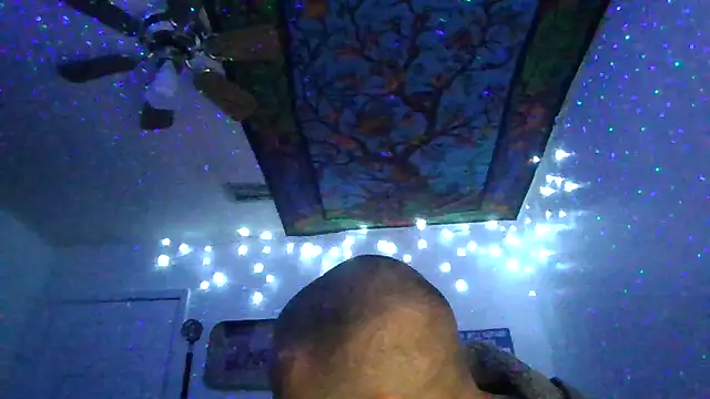Snapshot of Buffshagswell chatting on 02.28.25 Buffshagswell online show from 02.28.25
