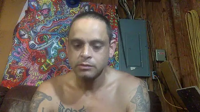 Snapshot of Buffshagswell chatting on 09.18.25 Buffshagswell online show from 09.18.25