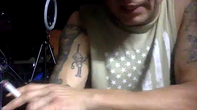Snapshot of Buffshagswell chatting on 10.09.25 Buffshagswell online show from 10.09.25