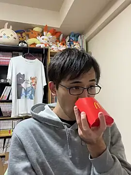 Snapshot of ryusei18570 chatting on 12.15.24 ryusei18570 online show from 12.15.24