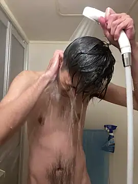 Snapshot of ryusei18570 chatting on 02.13.25 ryusei18570 online show from 02.13.25