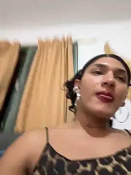 Snapshot of cataafitt chatting on 01.18.25 cataafitt online show from 01.18.25