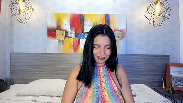 Snapshot of Candys_victoria chatting on 02.04.25 Candys victoria online show from 02.04.25