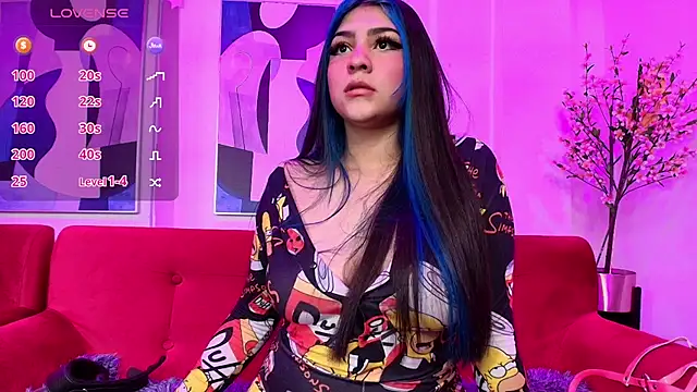 Snapshot of Salem_skyler_ chatting on 01.19.25 Salem skyler  online show from 01.19.25