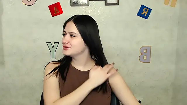 Snapshot of AliceSexyyy_ chatting on 02.17.25 AliceSexyyy online show from 02.17.25