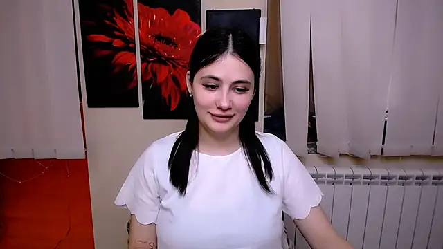 Snapshot of AliceSexyyy_ chatting on 02.28.25 AliceSexyyy online show from 02.28.25