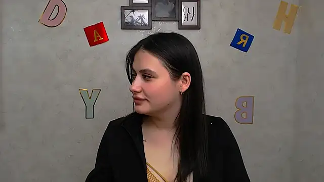 Snapshot of AliceSexyyy_ chatting on 03.02.25 AliceSexyyy online show from 03.02.25