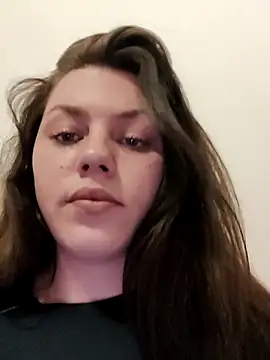 Snapshot of leeya_lee chatting on 03.15.25 leeya lee online show from 03.15.25