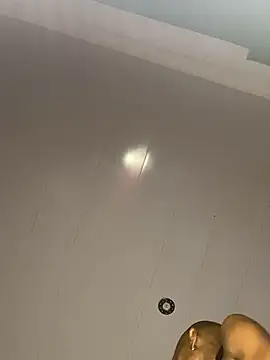 Snapshot of BlueIceCube chatting on 02.26.25 BlueIceCube online show from 02.26.25