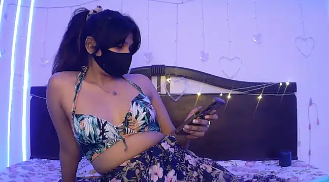 Snapshot of your_pokkie chatting on 12.01.24 your pokkie online show from 12.01.24