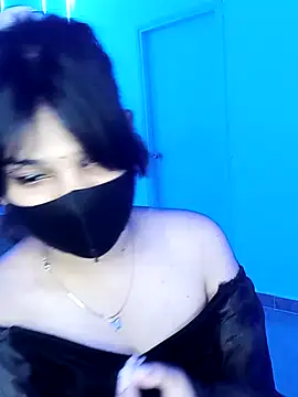 Snapshot of your_pokkie chatting on 12.04.24 your pokkie online show from 12.04.24