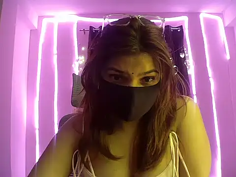 Snapshot of your_pokkie chatting on 01.28.25 your pokkie online show from 01.28.25