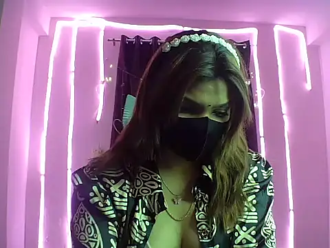 Snapshot of your_pokkie chatting on 02.13.25 your pokkie online show from 02.13.25