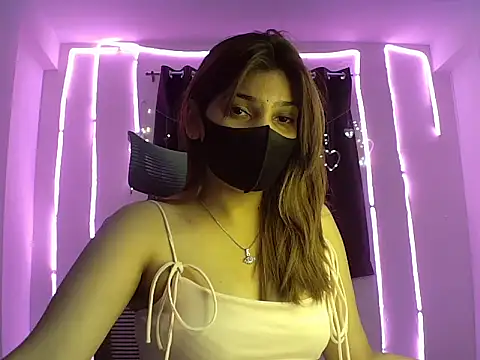 Snapshot of your_pokkie chatting on 02.28.25 your pokkie online show from 02.28.25