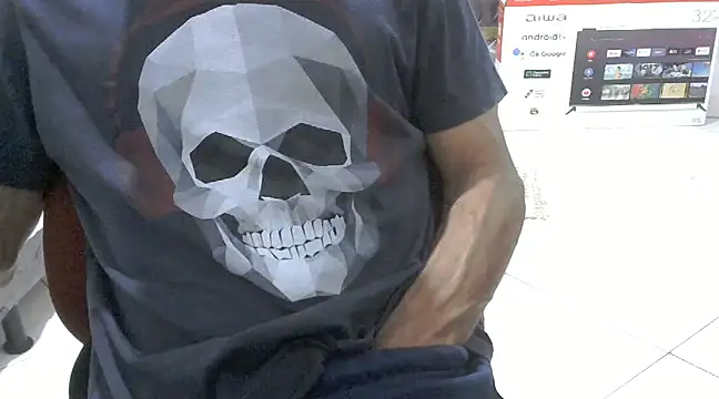 Snapshot of bbehemothh chatting on 12.18.24 bbehemothh online show from 12.18.24