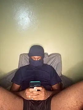 Snapshot of Mischevous_T69 chatting on 12.06.24 Mischevous T69 online show from 12.06.24