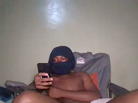 Snapshot of Mischevous_T69 chatting on 12.06.24 Mischevous T69 online show from 12.06.24