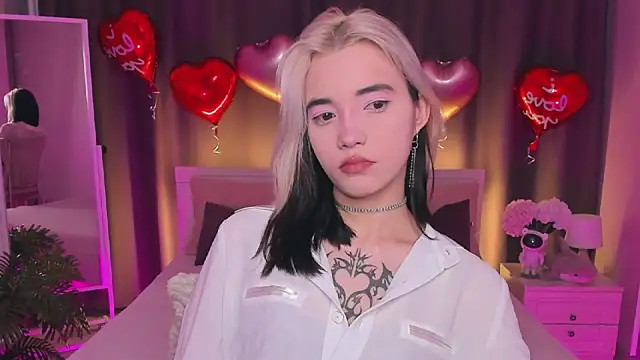 Snapshot of as1an_girlfriend chatting on 02.21.25 as1an girlfriend online show from 02.21.25