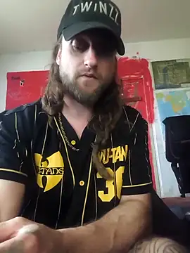 Ozomitro online show from 11.09.25