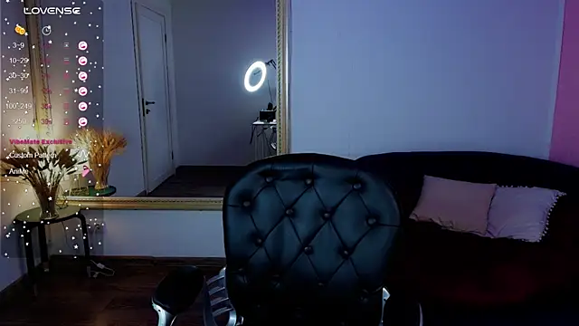 Snapshot of margeriTirell chatting on 01.29.25 margeriTirell online show from 01.29.25