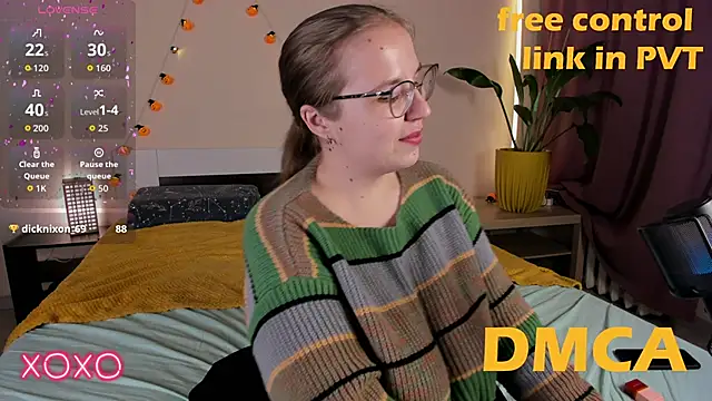 Snapshot of Your_Penny_ chatting on 10.15.25 Your Penny online show from 10.15.25