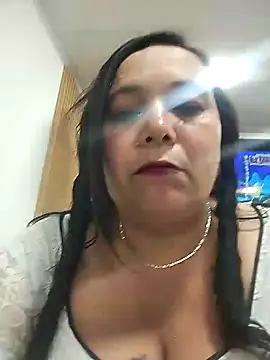 Snapshot of sara_pineros chatting on 01.17.25 sara pineros online show from 01.17.25