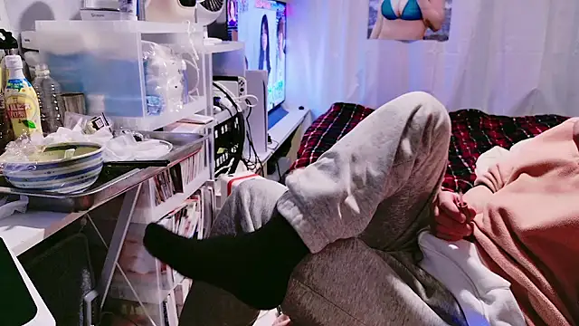 Snapshot of Im_IVE_LOVE chatting on 12.10.24 Im IVE LOVE online show from 12.10.24