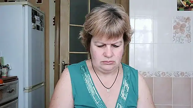 Snapshot of Ettie_Tonia chatting on 02.17.25 Ettie Tonia online show from 02.17.25