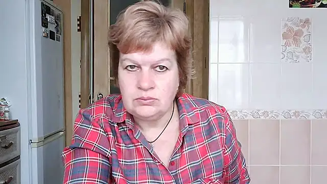 Snapshot of Ettie_Tonia chatting on 03.03.25 Ettie Tonia online show from 03.03.25