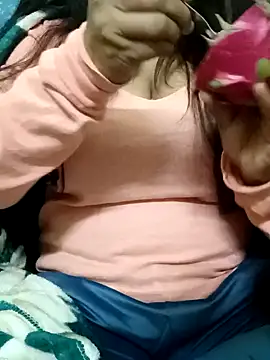 Snapshot of Dr_Kamsutra chatting on 01.24.25 Dr Kamsutra online show from 01.24.25