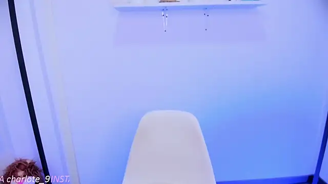 Snapshot of kristynmassey chatting on 01.24.25 kristynmassey online show from 01.24.25