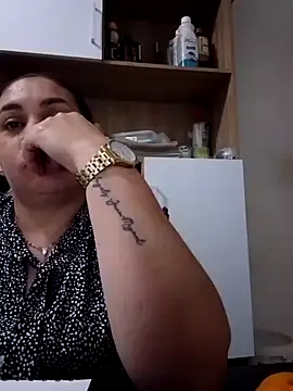 Snapshot of MirandaSoto chatting on 01.23.25 MirandaSoto online show from 01.23.25